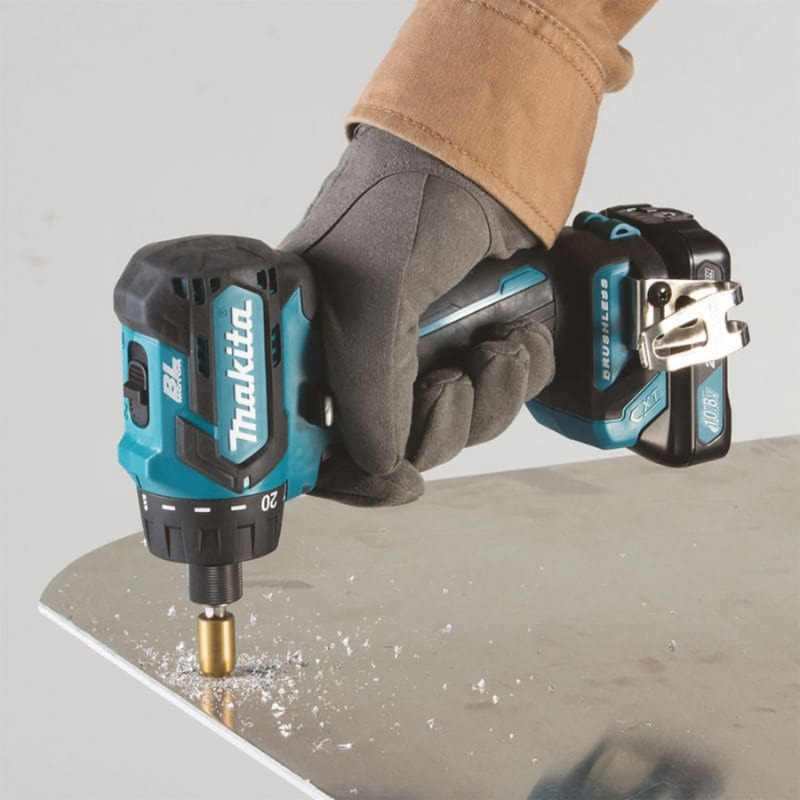 KIT MAKITA ORIGINAL: TALADRO INALÁMBRICO con PISTOLA DE IMPACTO + 26 ACCESORIOS + 2 BATERIAS PROMOCION CIERRE DE TIENDA - Envío Gratis 24H MRW